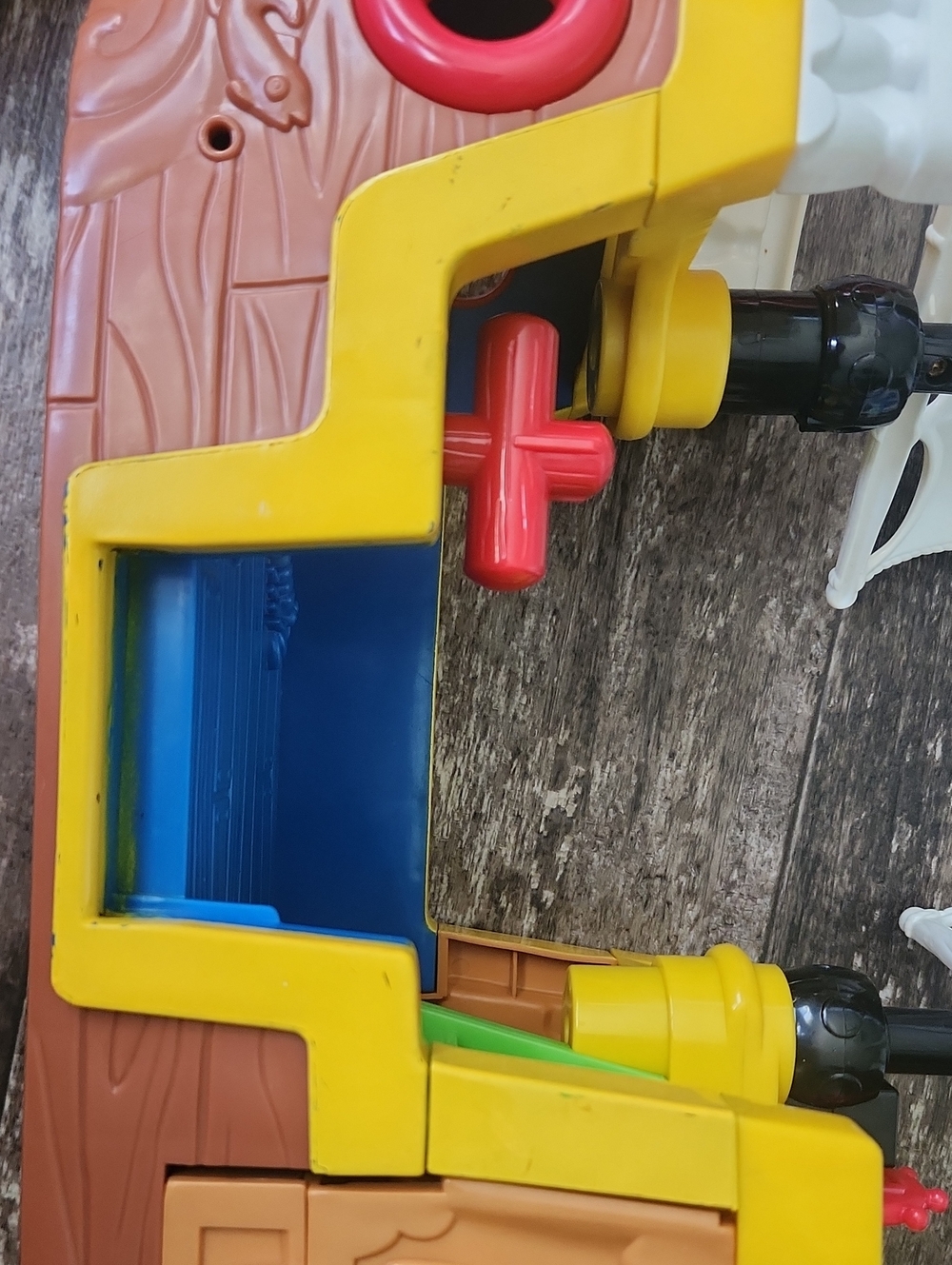 Fisher-Price Bright Little People Pirate Ship - Picture 4 of 14